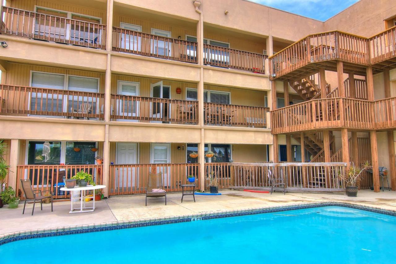 Compass Condos Padre Island Exterior photo